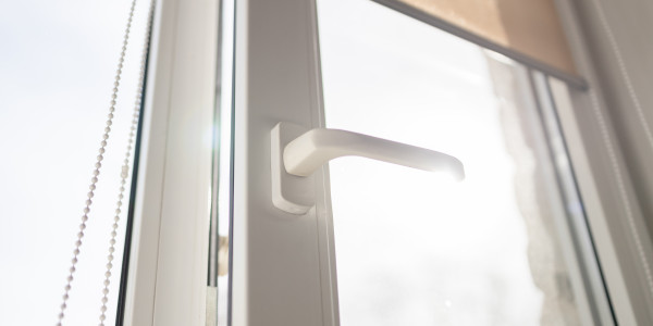 Puertas y Ventanas de Aluminio / PVC a medida en Mataró · Estanqueidad al Aire