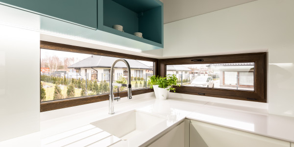 Puertas y Ventanas Aislantes de Aluminio / PVC en Mataró · Panorámicas a Medida