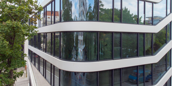 Fabricantes / Instaladores de Puertas y Ventanas de Aluminio / PVC en Mataró · Doble o Triple Vidrio