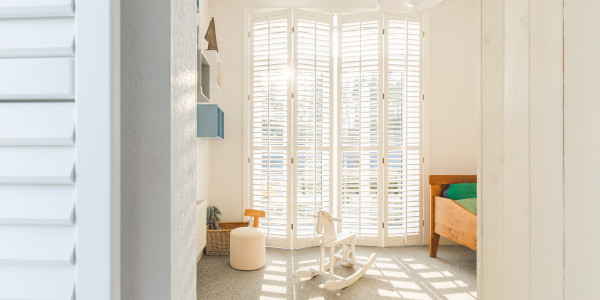 Carpintería Metálica de Aluminio / PVC en Mataró · Contraventanas y Persianas a Medida