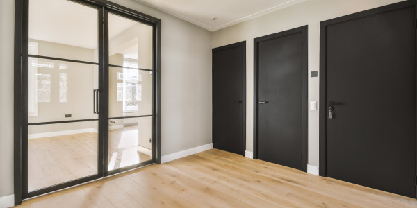 Carpintería Metálica de Aluminio / PVC en Mataró · Puertas Correderas a Medida
