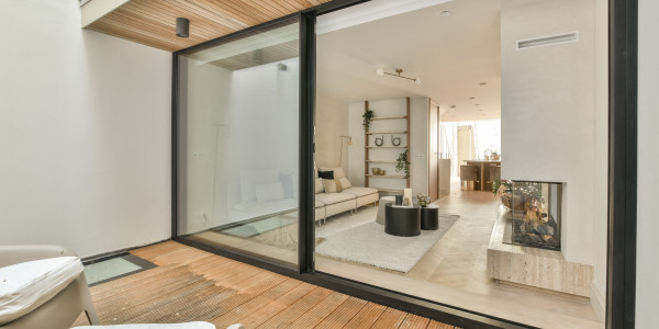 Puertas y Ventanas de Aluminio / PVC a medida en Mataró · Correderas Elevables